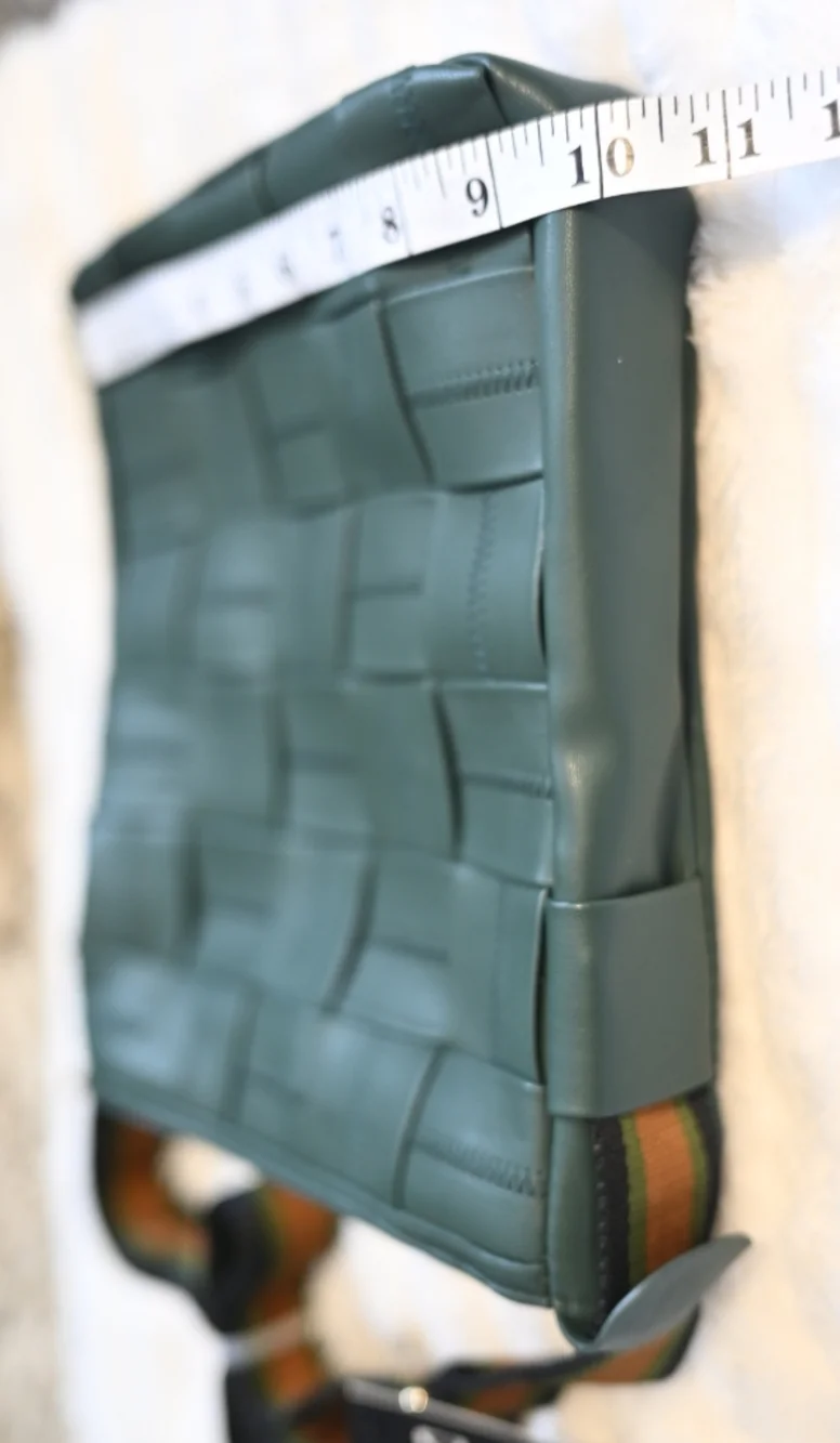 CL by Chinese Laundry sleek woven