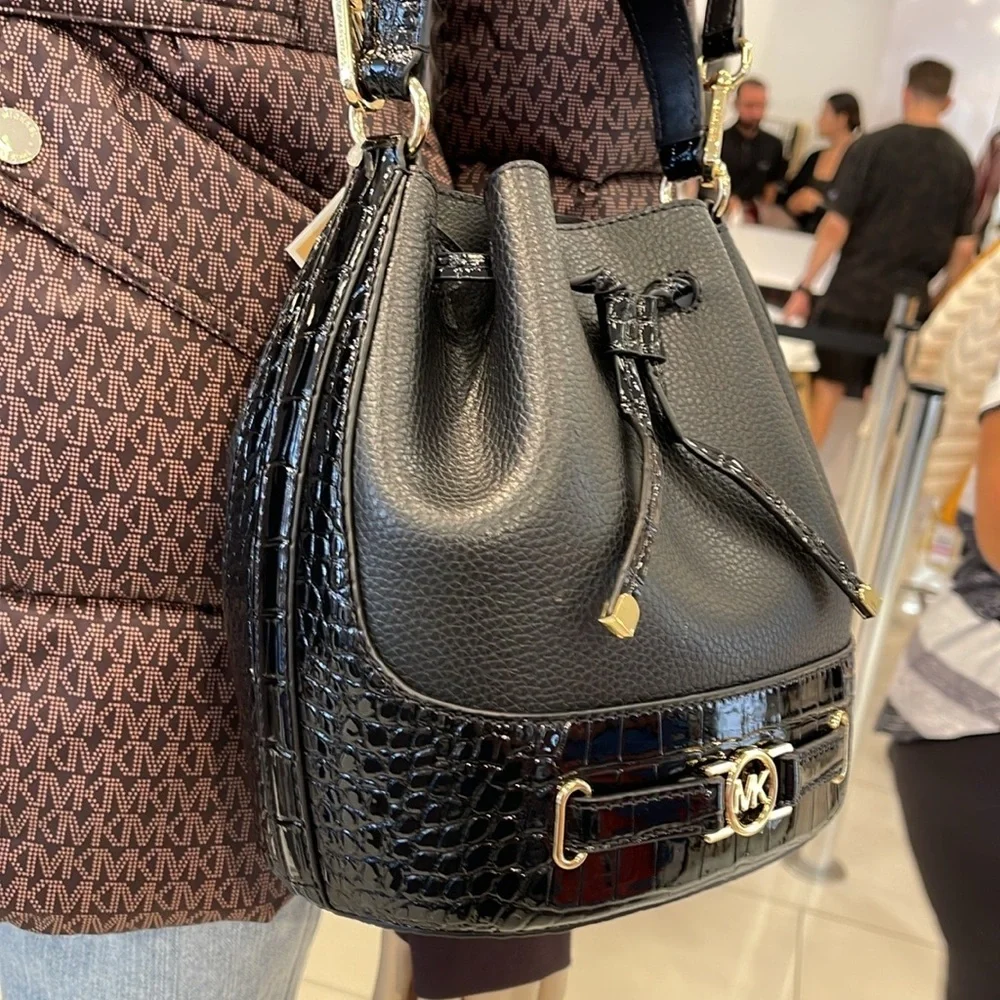 Michael Kors design new 5”