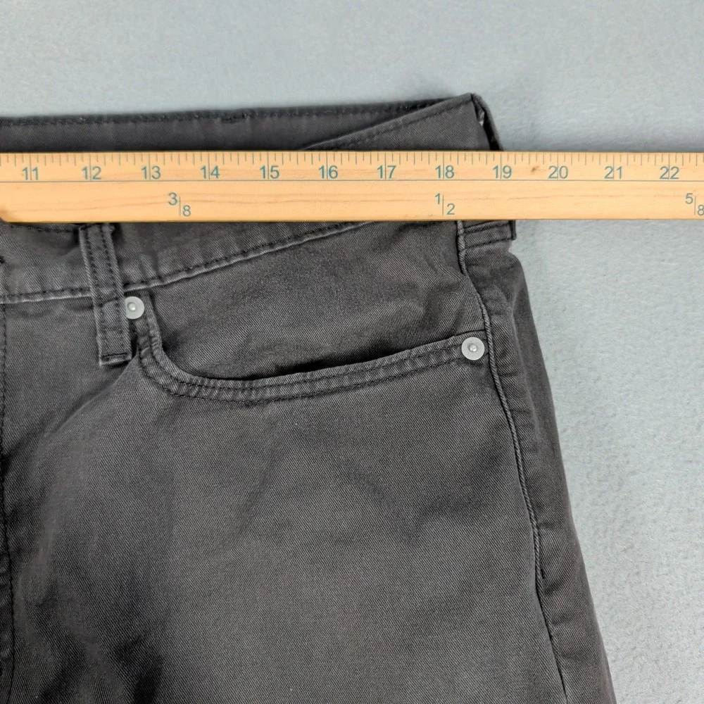 Levis minor fading