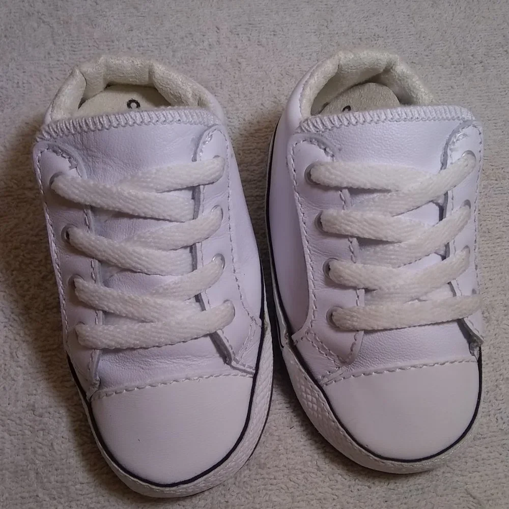Converse new cribster