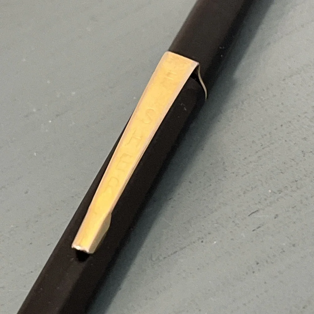 Fisher bottom trim