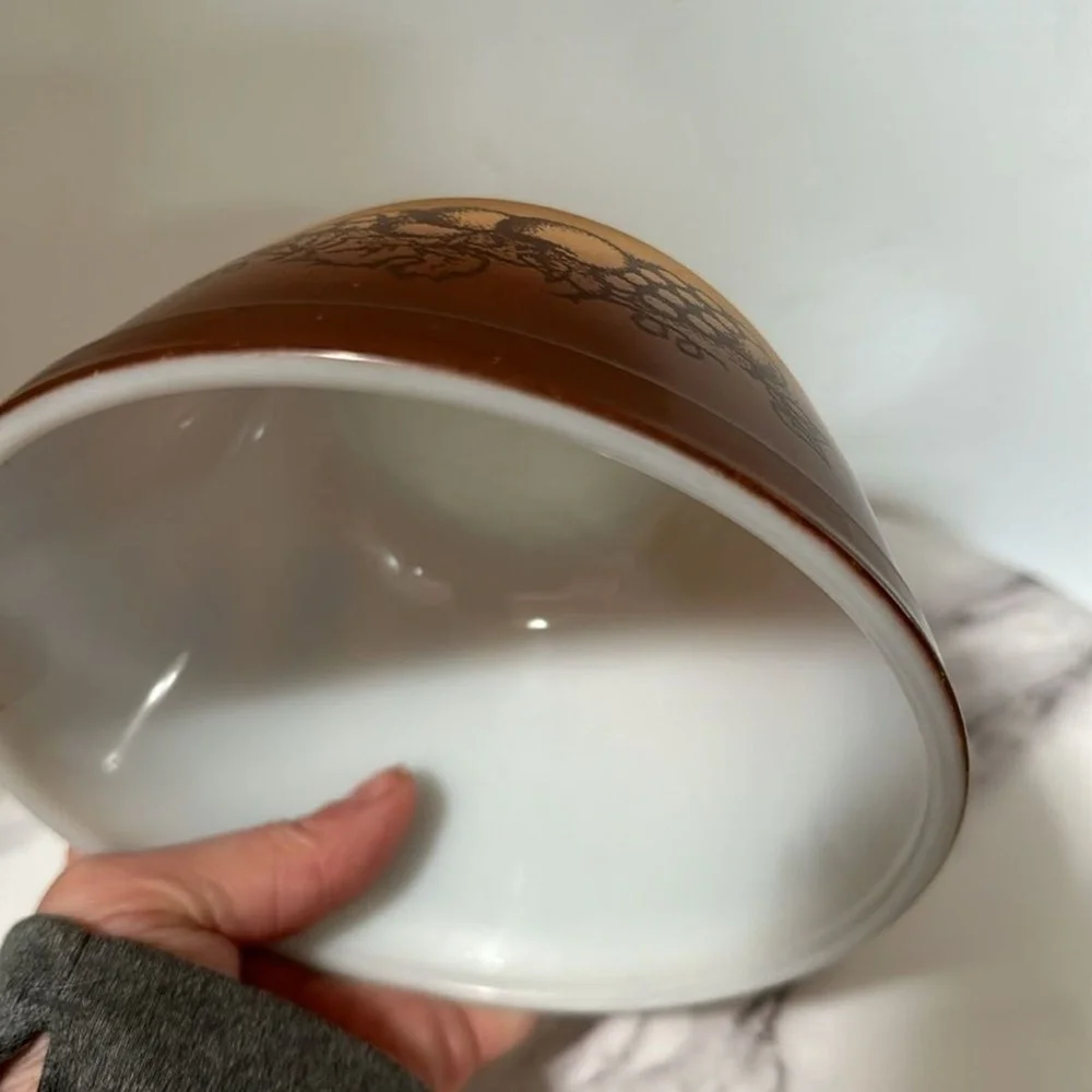 Pyrex vintage ceramic