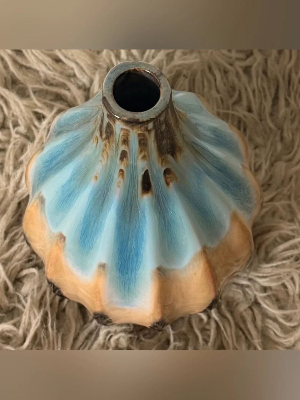 N/A elegant teardrop