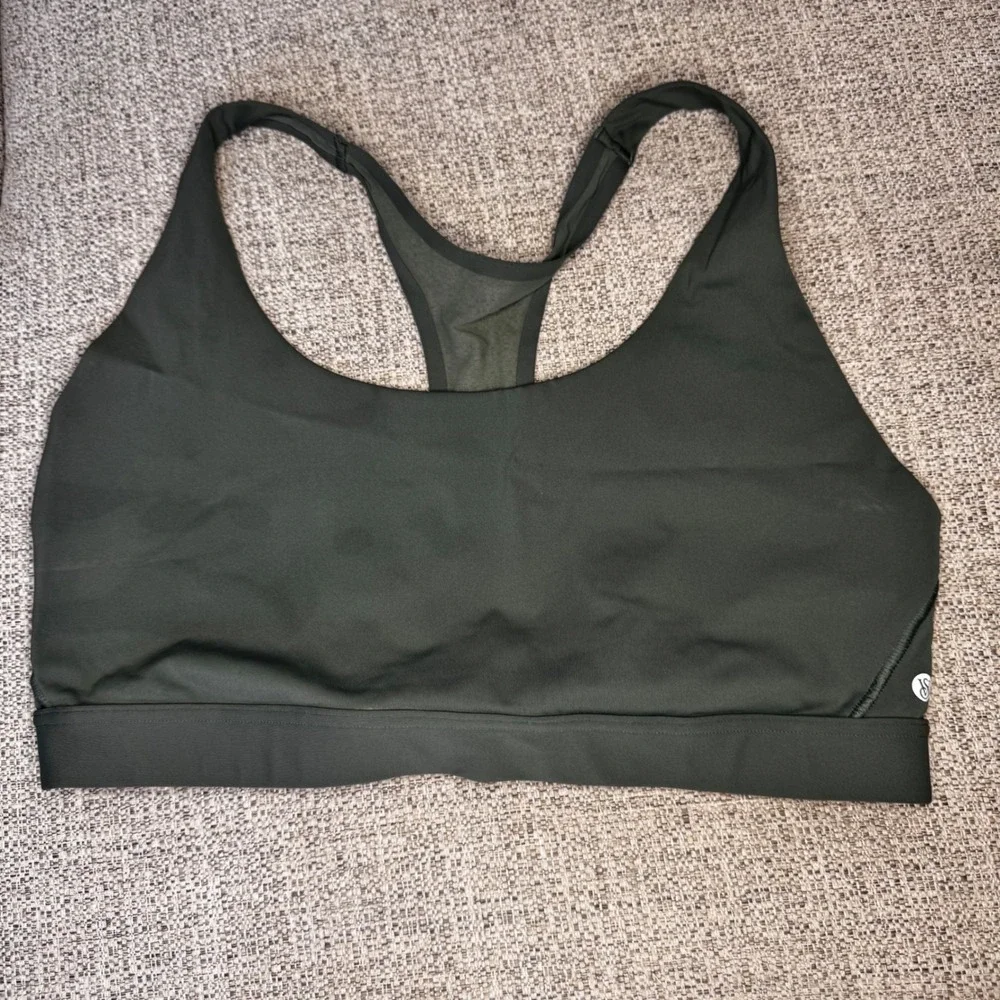 Victoria's Secret Olive Green Light Support Sports Bra Racerback Size L‎