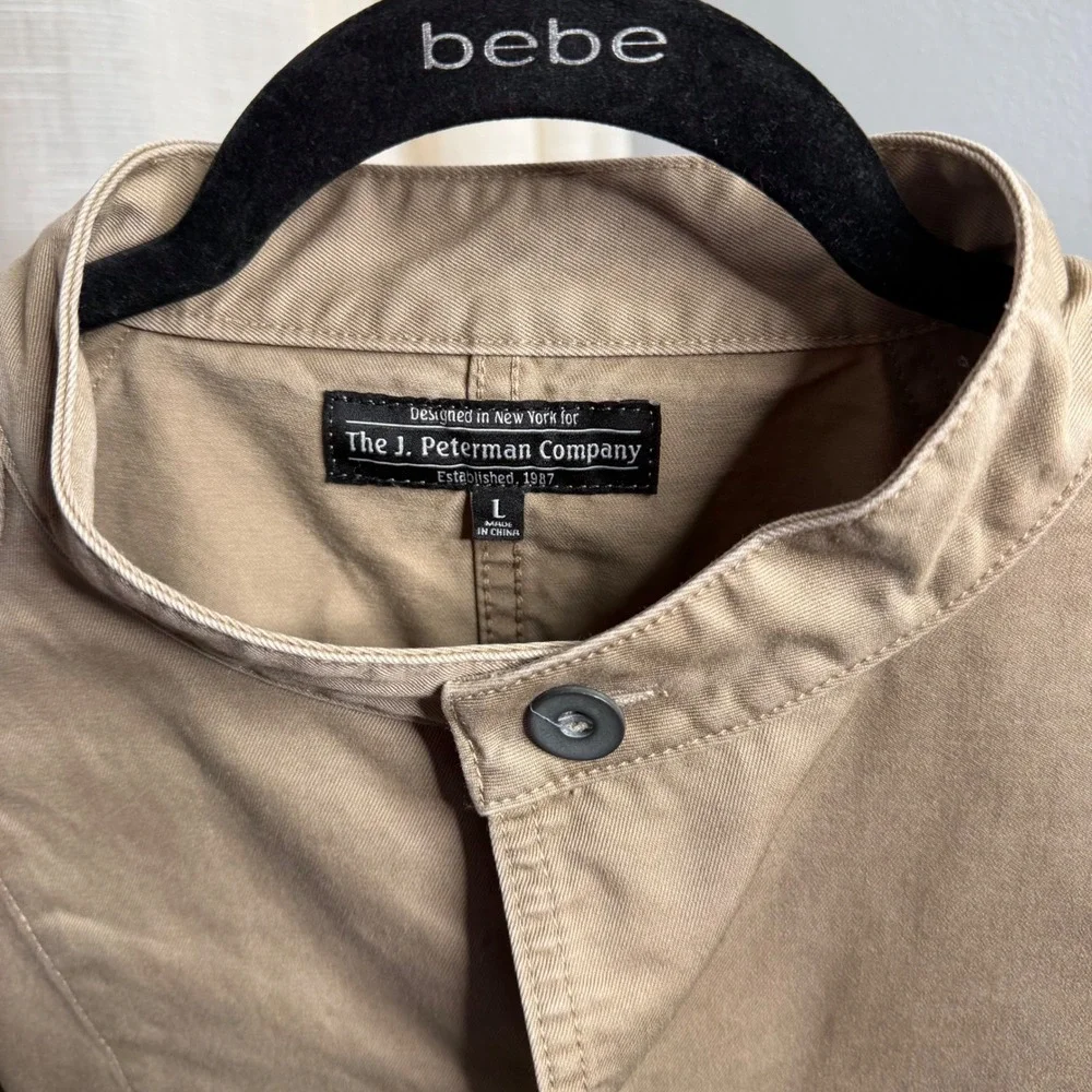 J. Peterman utility pockets great