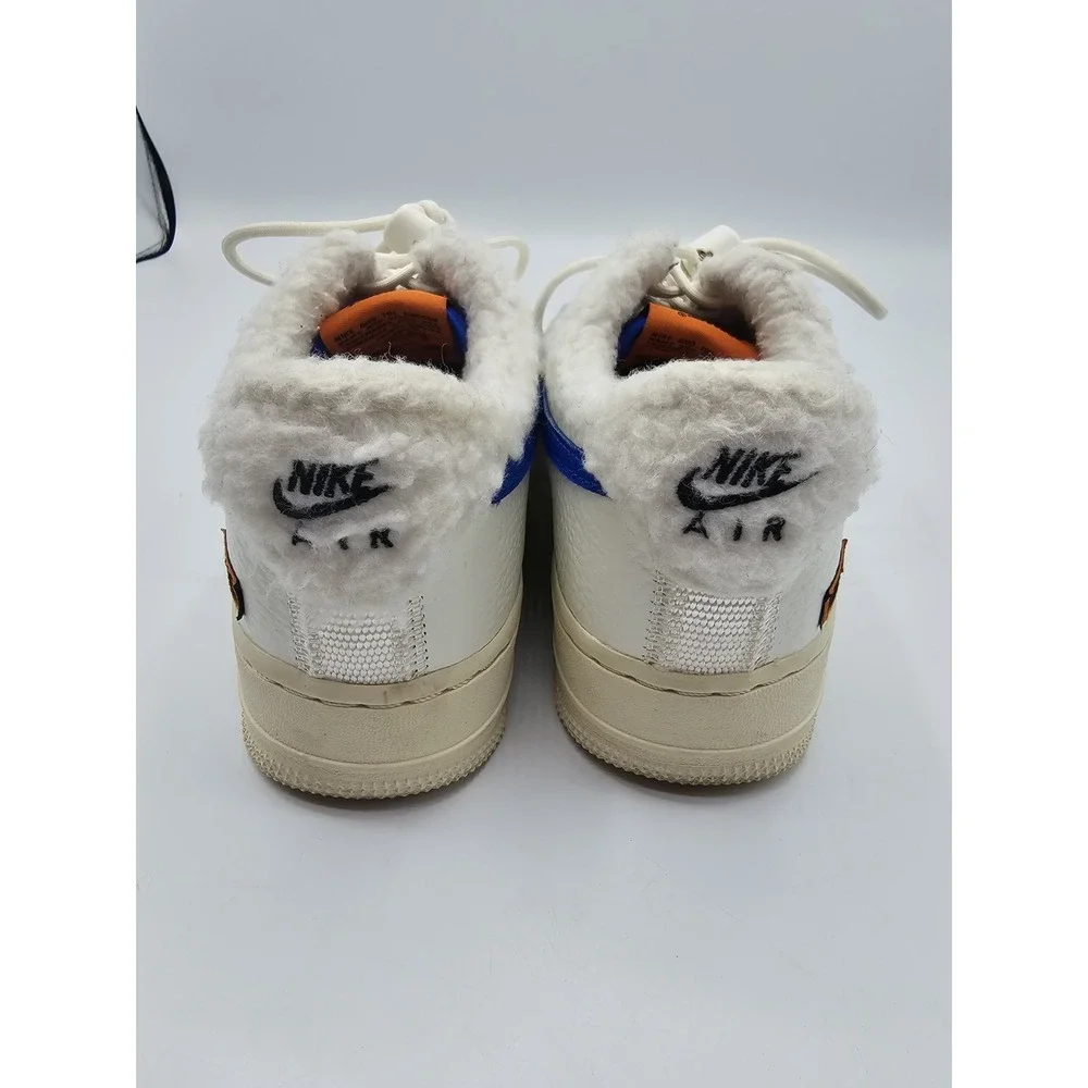 Nike very clean