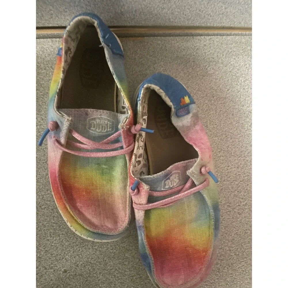 Hey Dude Wendy Youth Dreamer Magic‎ Tie Dye Slip On Shoes Kids Size 2 40102-9CR