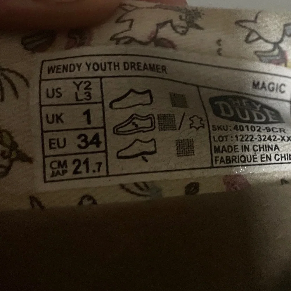 Hey Dude Wendy Youth Dreamer Magic‎ Tie Dye Slip On Shoes Kids Size 2 40102-9CR