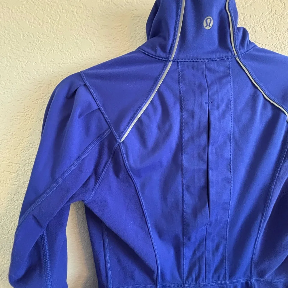 lululemon athletica size pigment