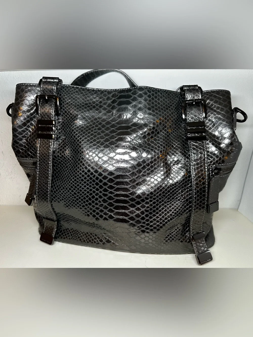 Michael Kors michael features elegant