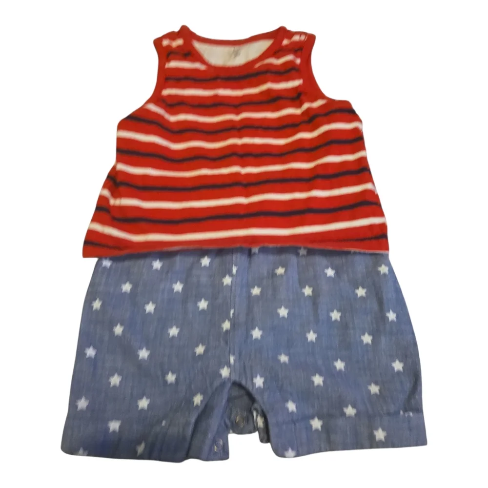 GAP baby design red