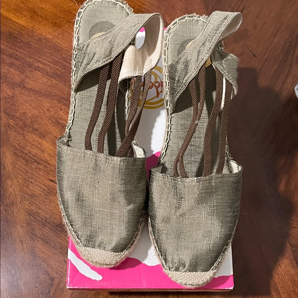 Stylish Olive Green Espadrille Sandals VIDORRETA