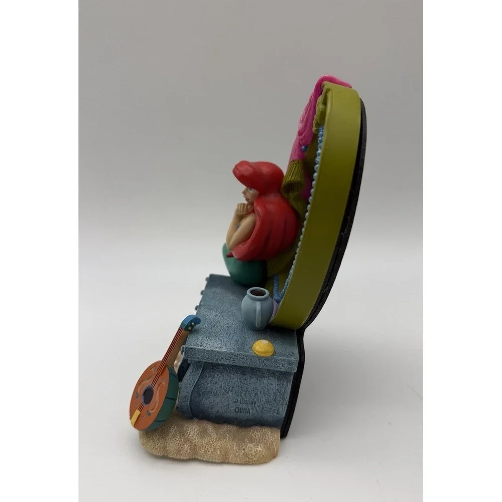 Disney missing candle