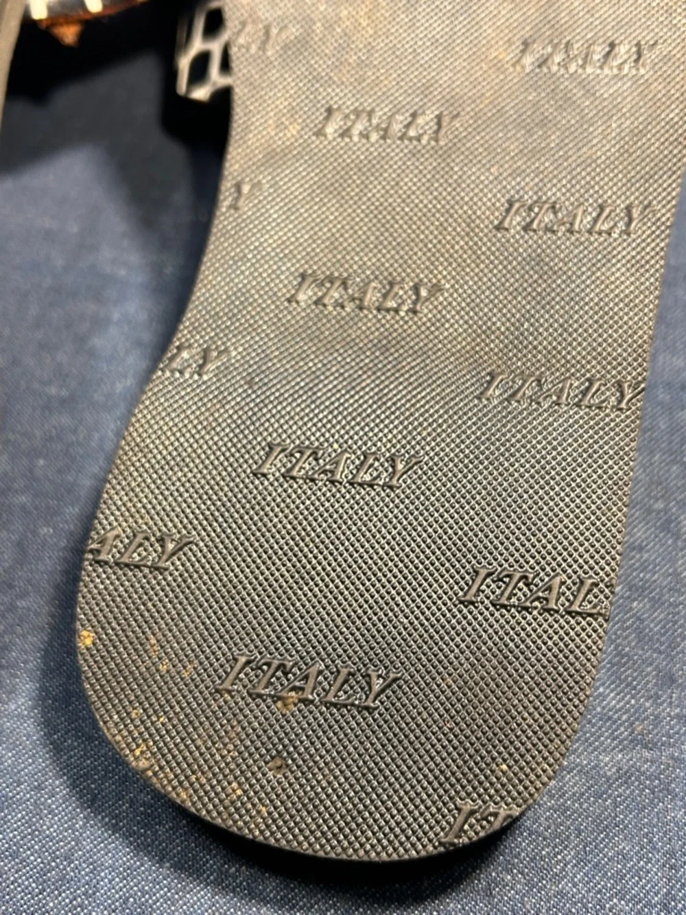 Handmade in Italy NWOT slide in leather slides