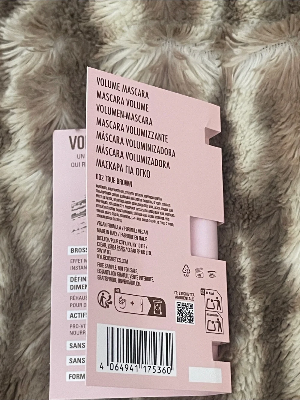 Kylie Cosmetics 002 true