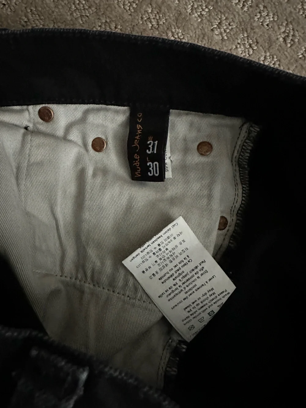 Nudie Jeans euc nudie