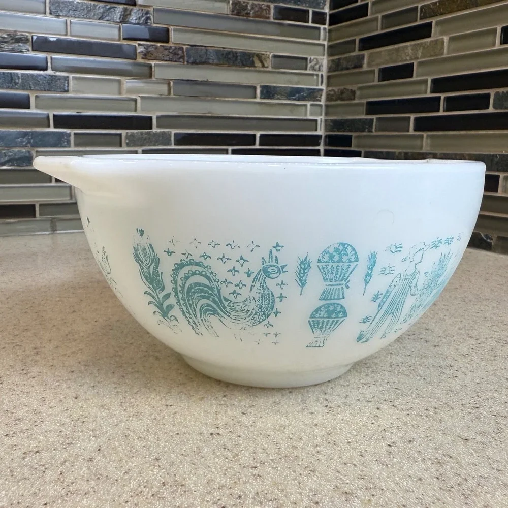 Pyrex vintage 1950s