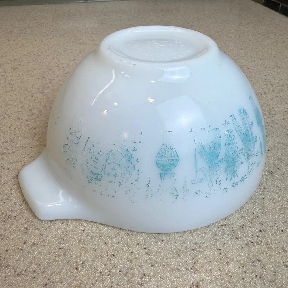 Pyrex vintage 1950s