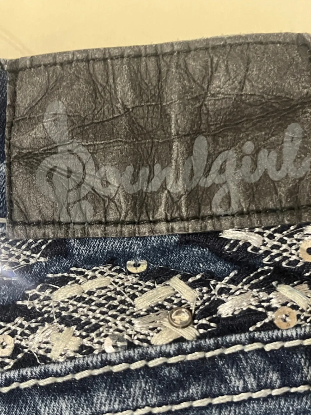 Soundgirl blue everyday pair