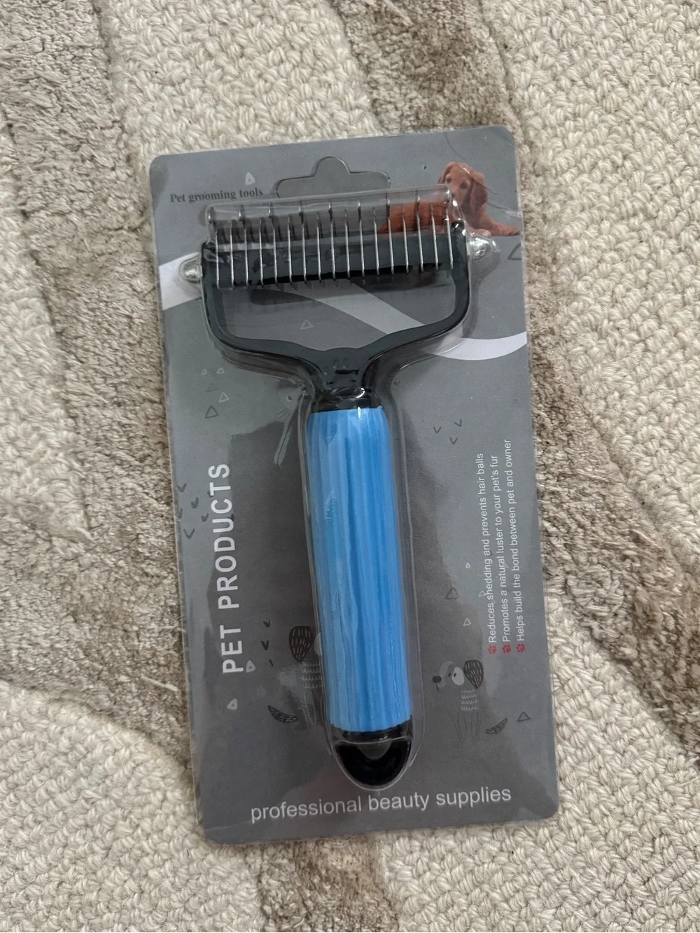 Pet grooming / shedding tool