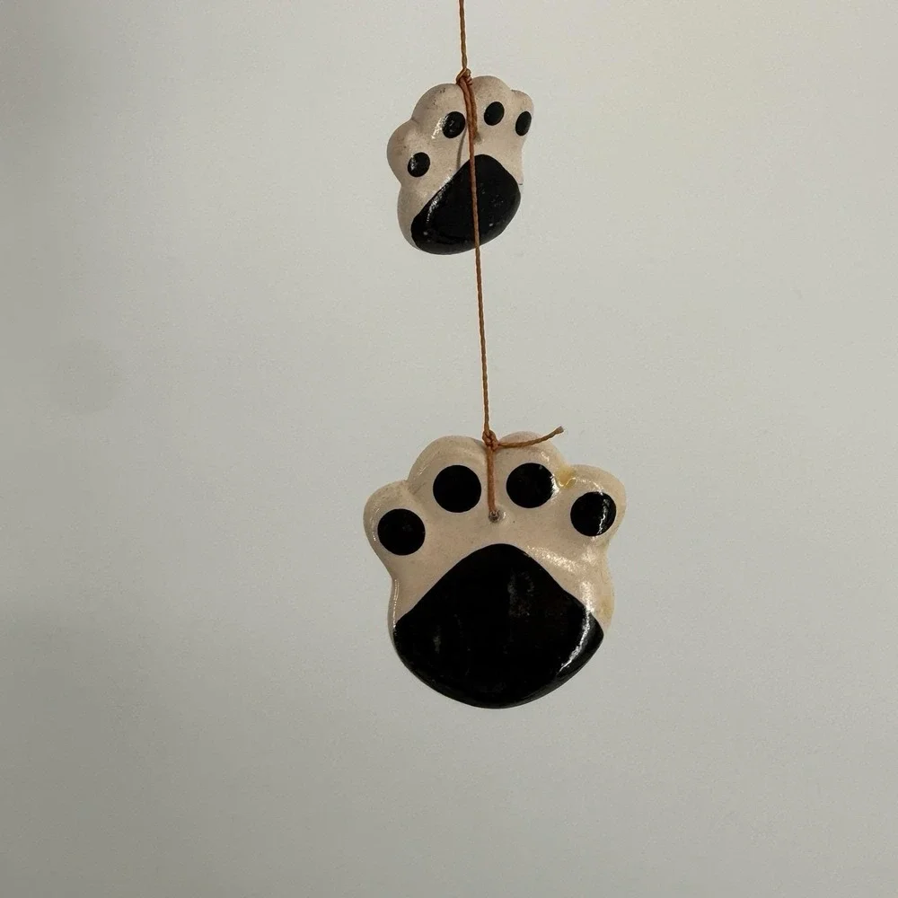 Unmarked clay hand