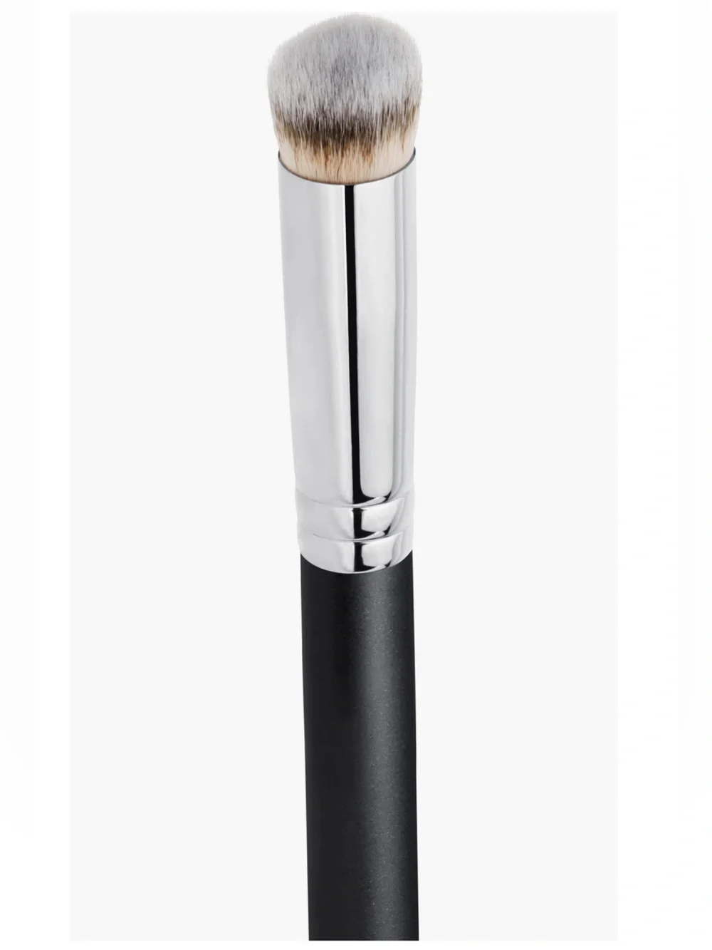 MAC Cosmetics precision blending