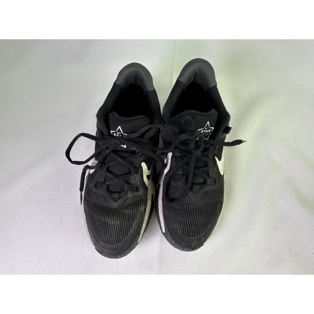 Nike star runner