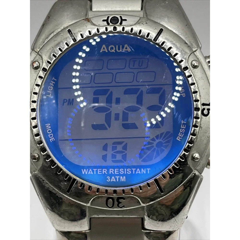 Aqua men digital