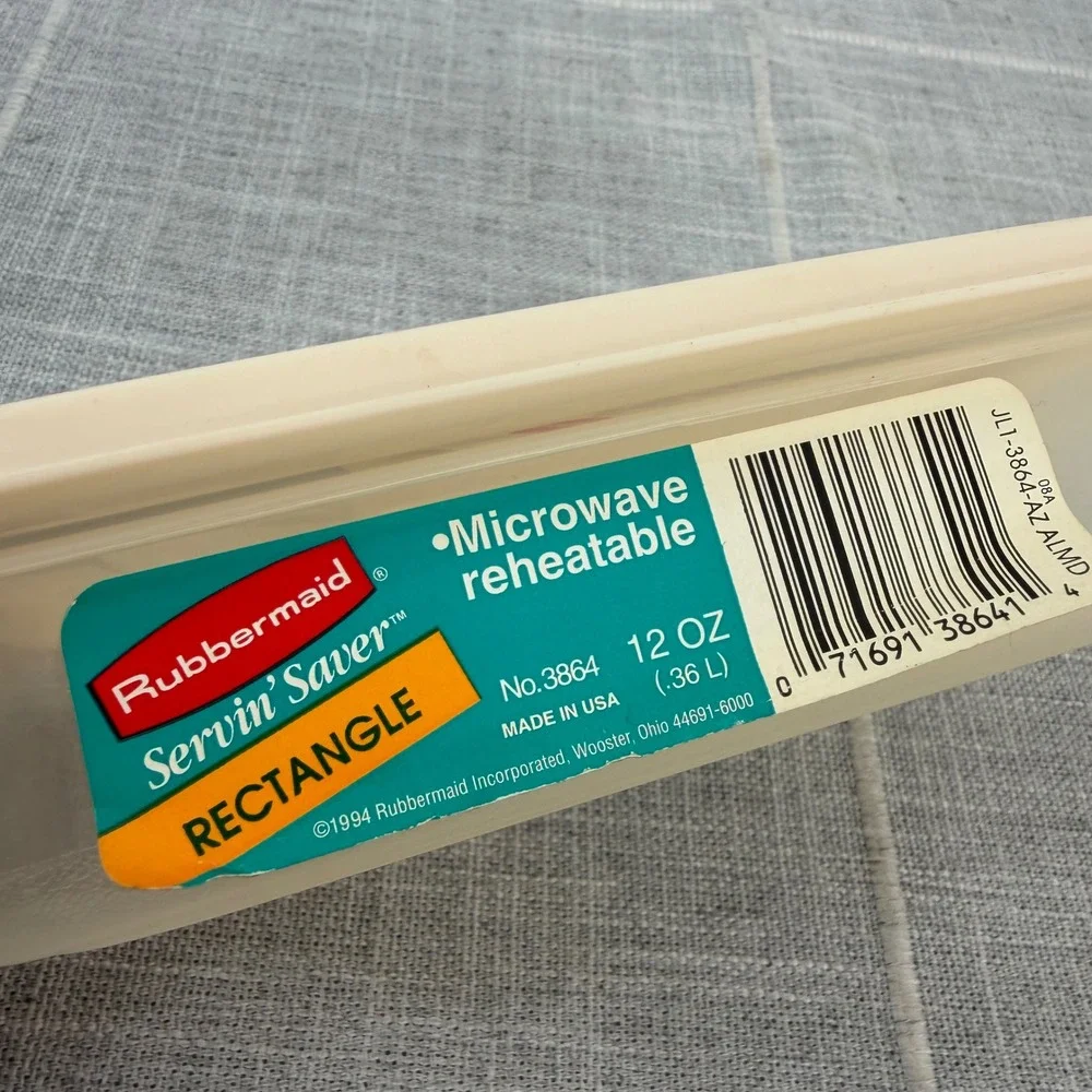 Rubbermaid vintage servin