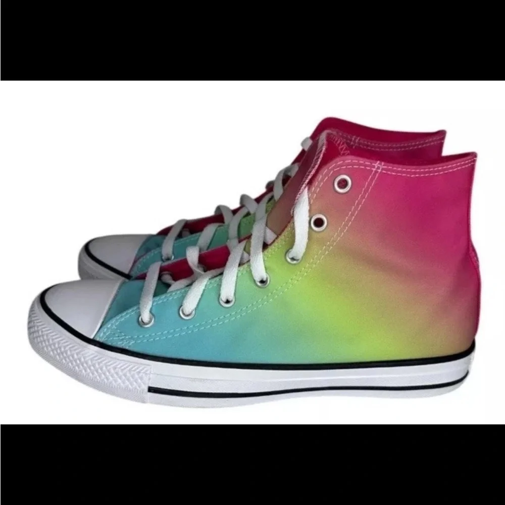 Converse step out