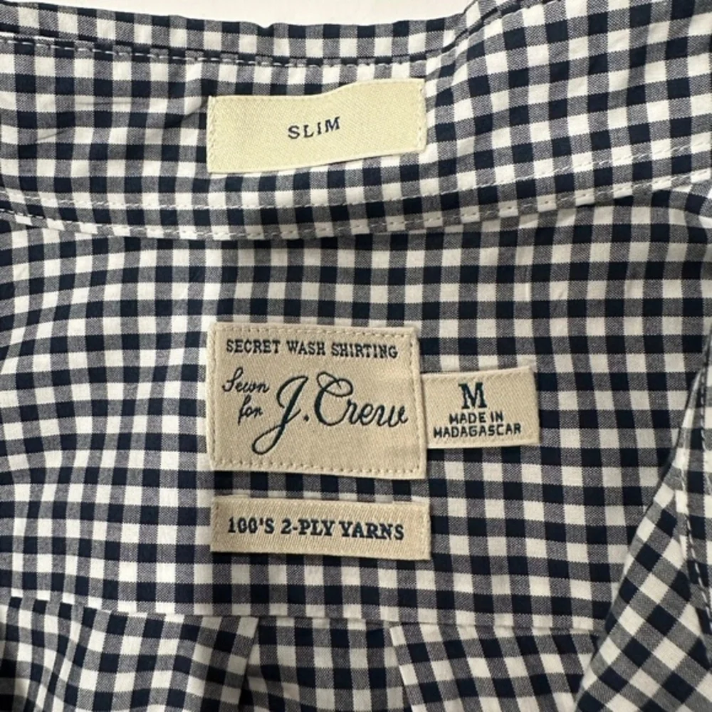 J Crew Plaid Shirt - Size‎ M.