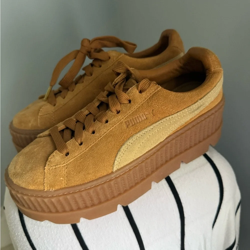 Puma Fenty up them