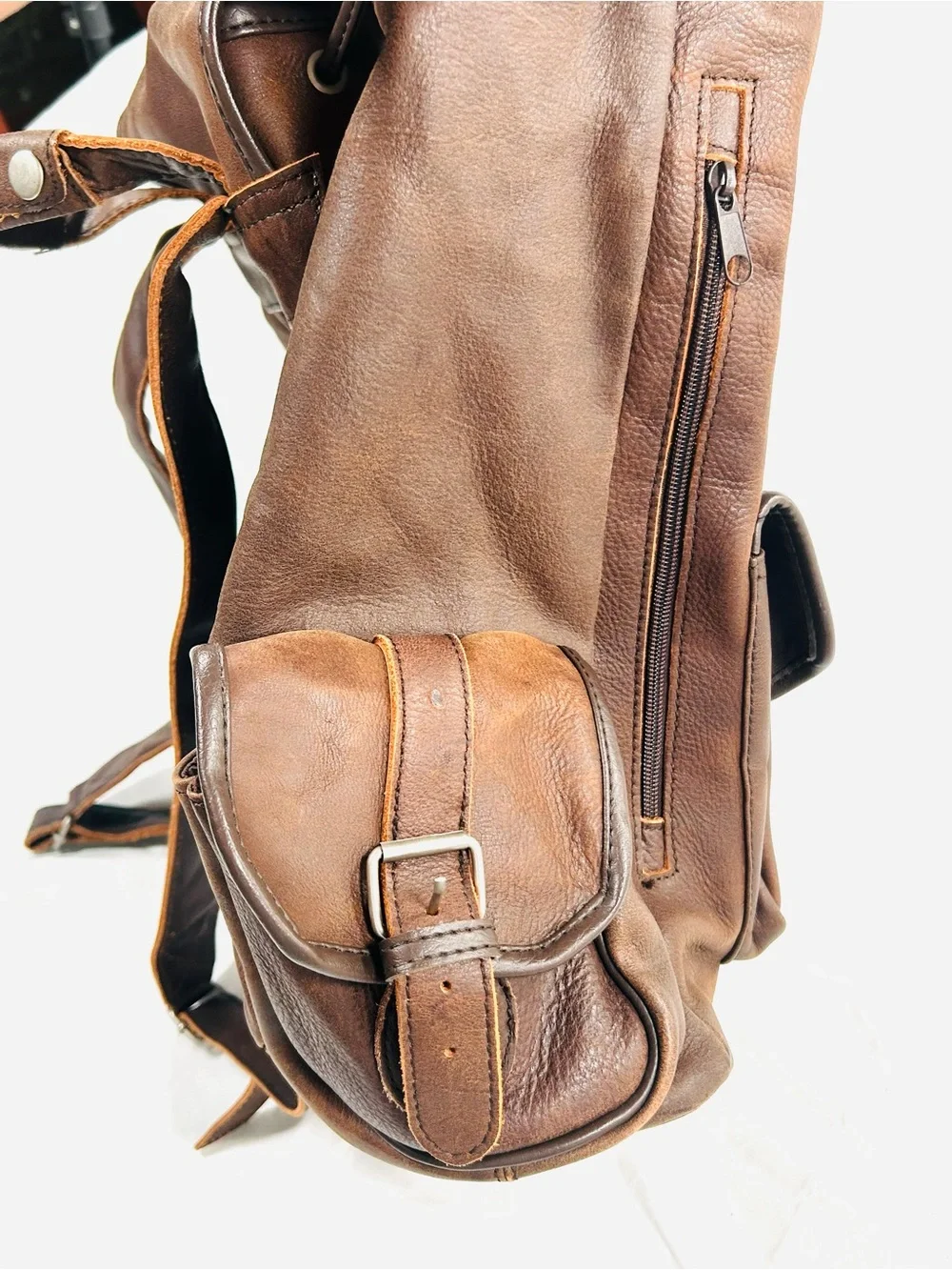 Unbranded color having