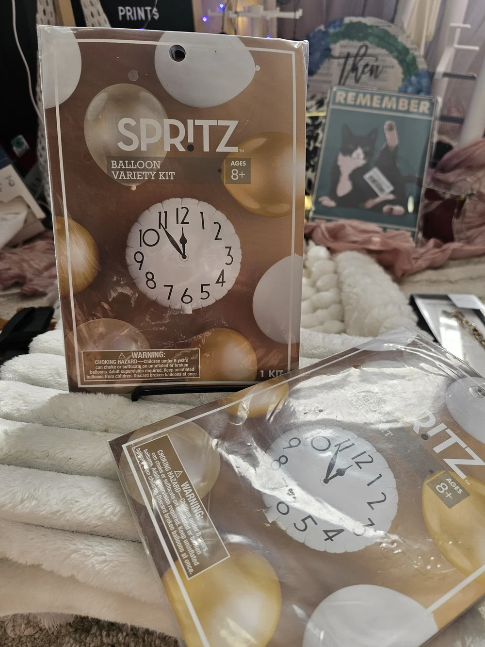 2 Pack Gold and White Balloon Clock Wall Decor Kit