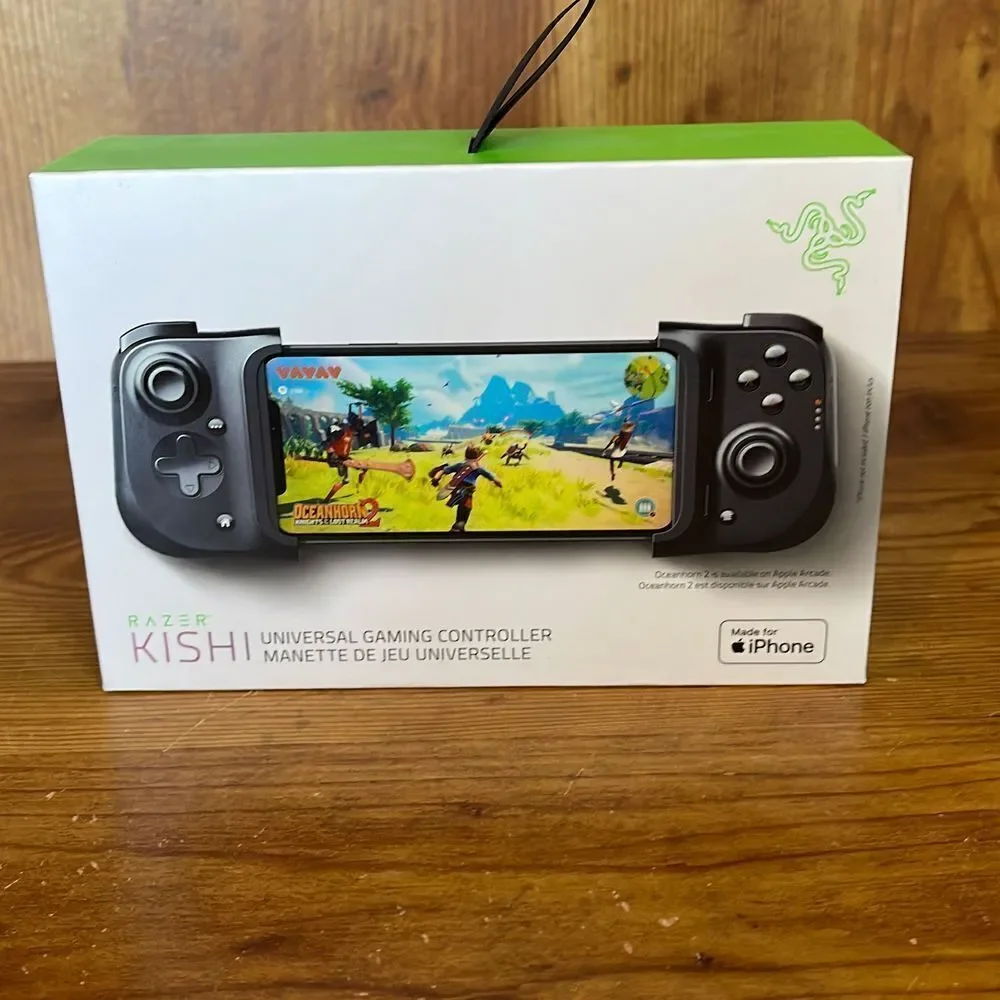 Razer‎ Kishi Mobile Game controller for iPhone iOS Lightning port pass through