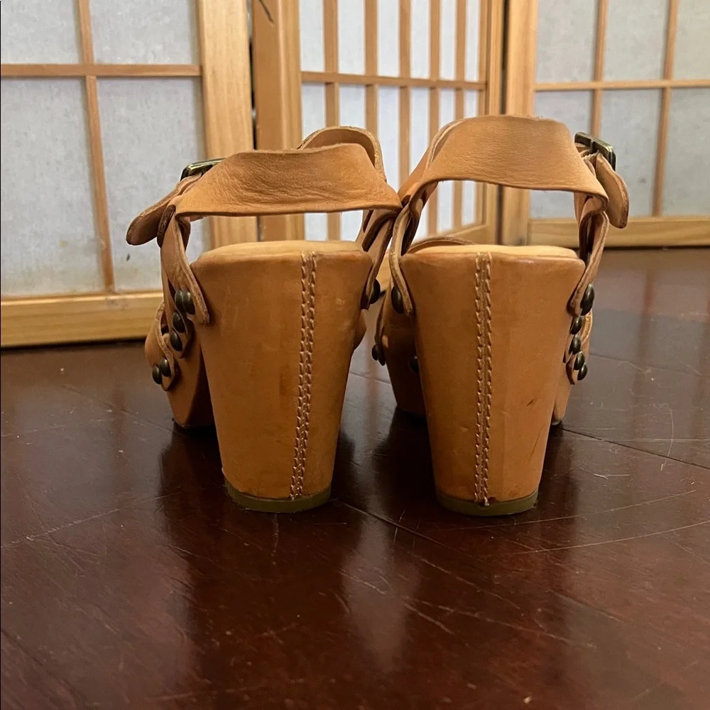 Kork-Ease vintage stylish