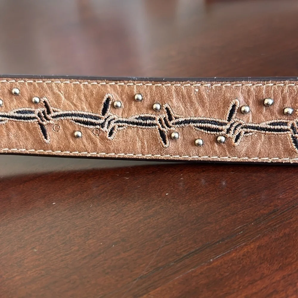 Nacona barb adjustable