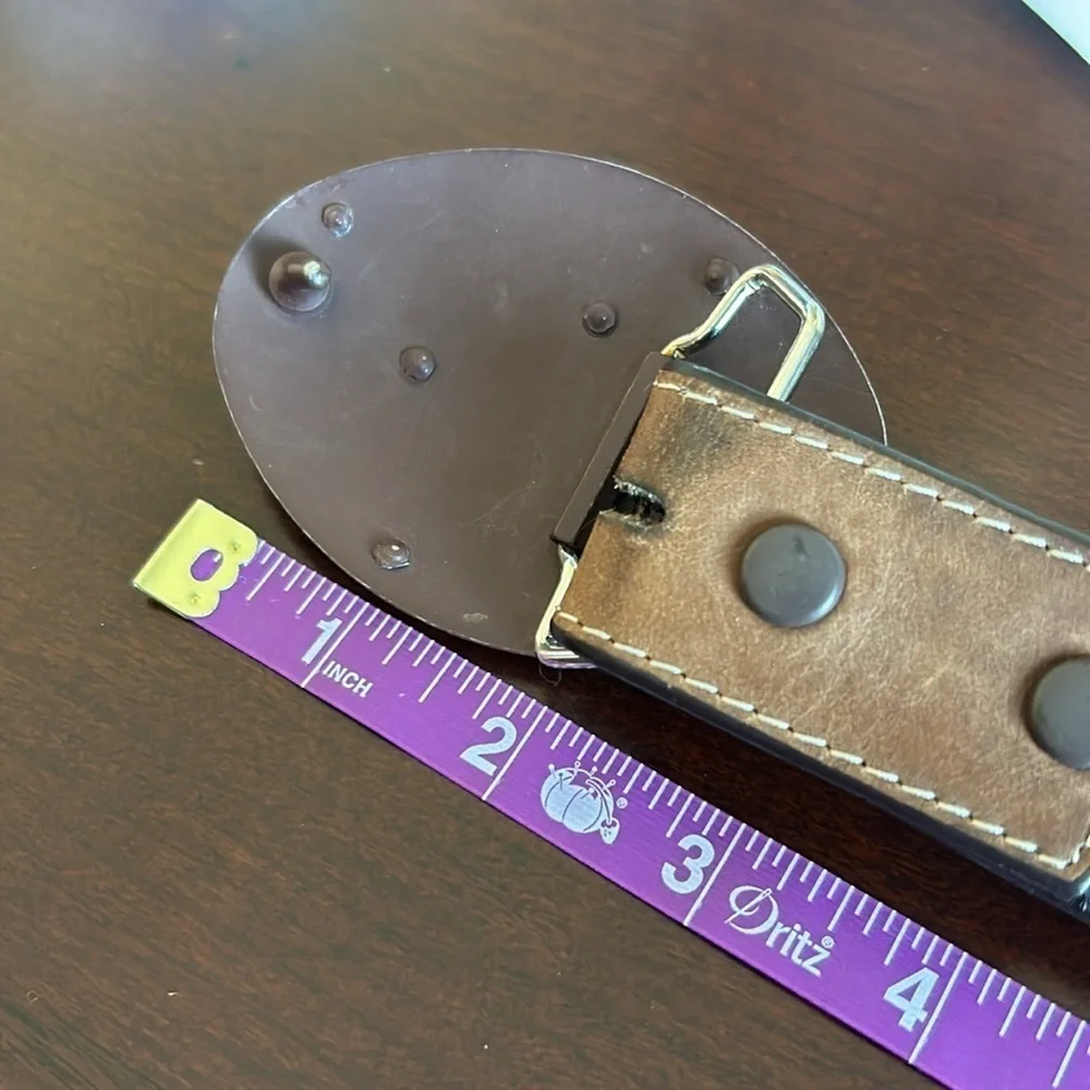 Nacona small brads