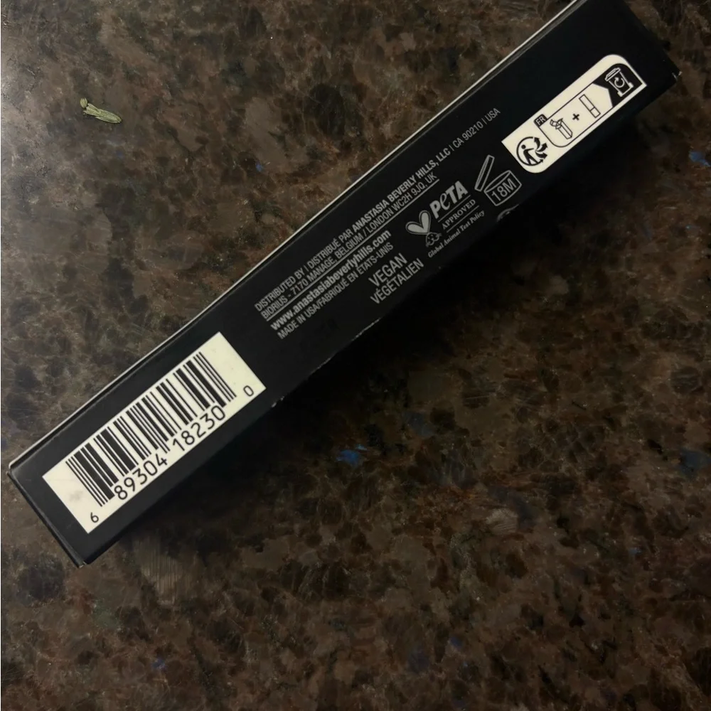 Anastasia Beverly Hills new box