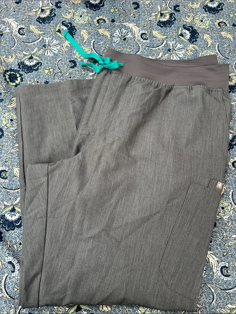 Figs Gray Drawstring Scrub Pants with Teal Tie