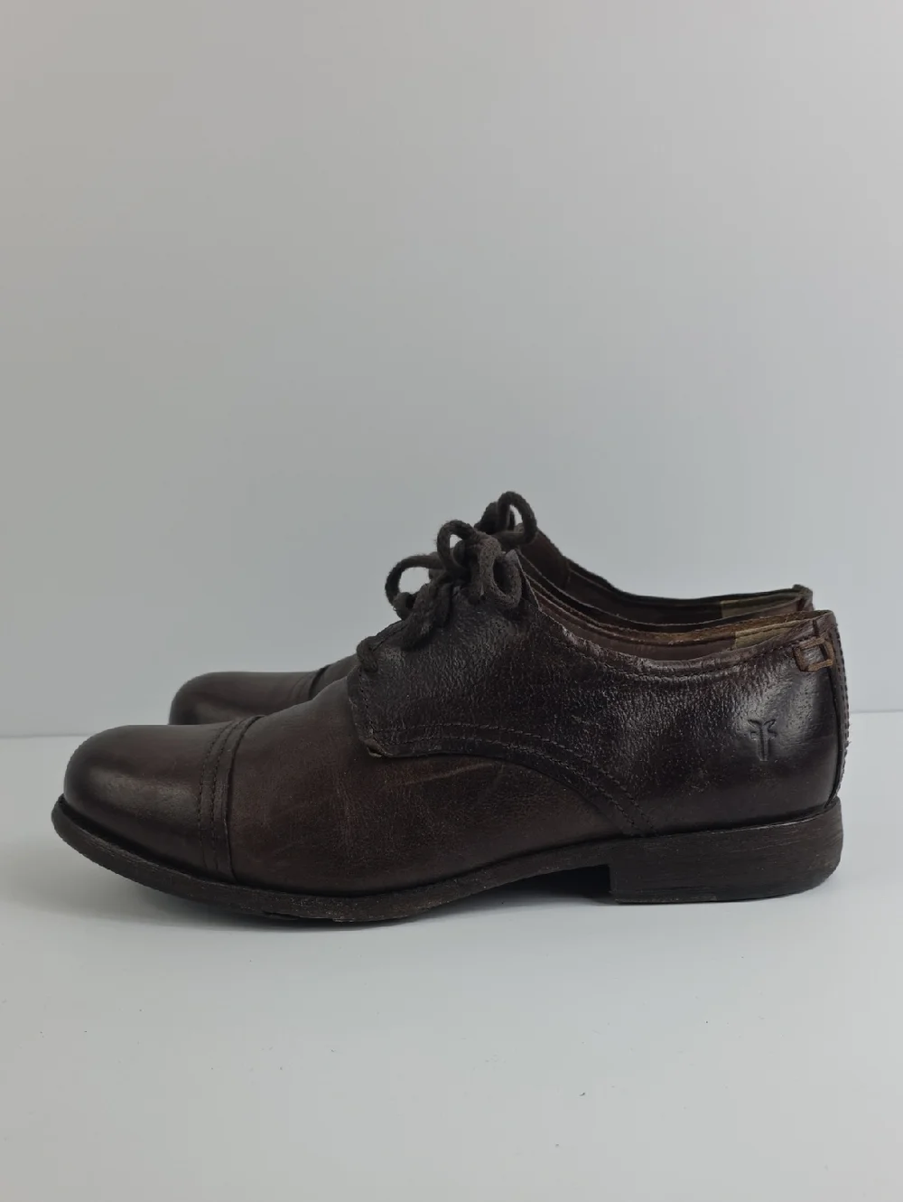 Frye size 11