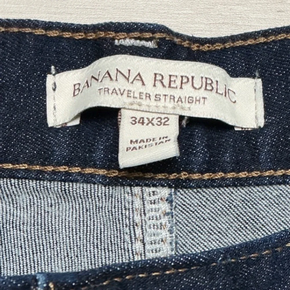 Banana Republic classic straight