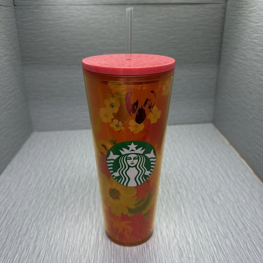 Starbucks‎ Strawberry Fields Floral Cold Cup Tumbler Venti 24oz Summer 2022