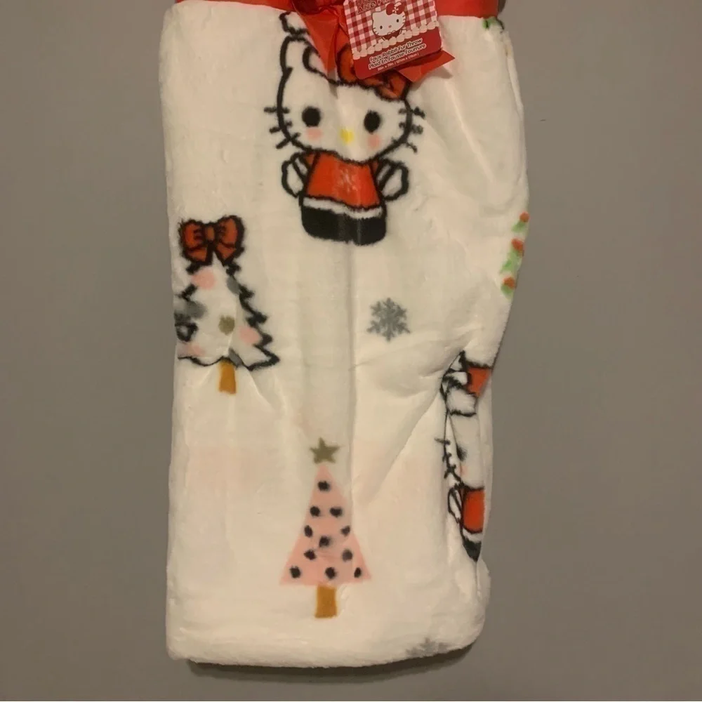 Hello Kitty new tags