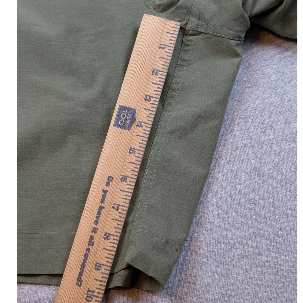 Faherty All Day Shorts Mens 33 Olive Green Hybrid Board Shorts Stretch Quick Dry
