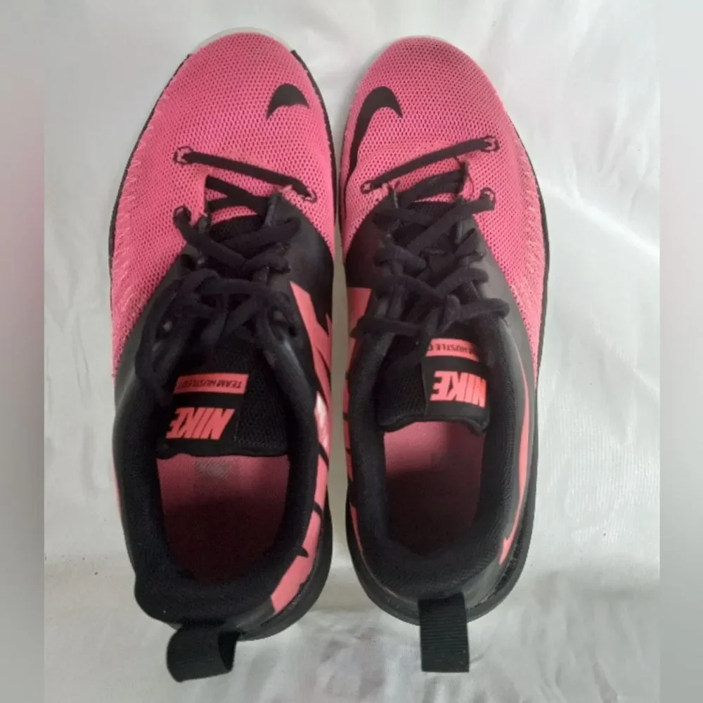 Nike pink sneakers
