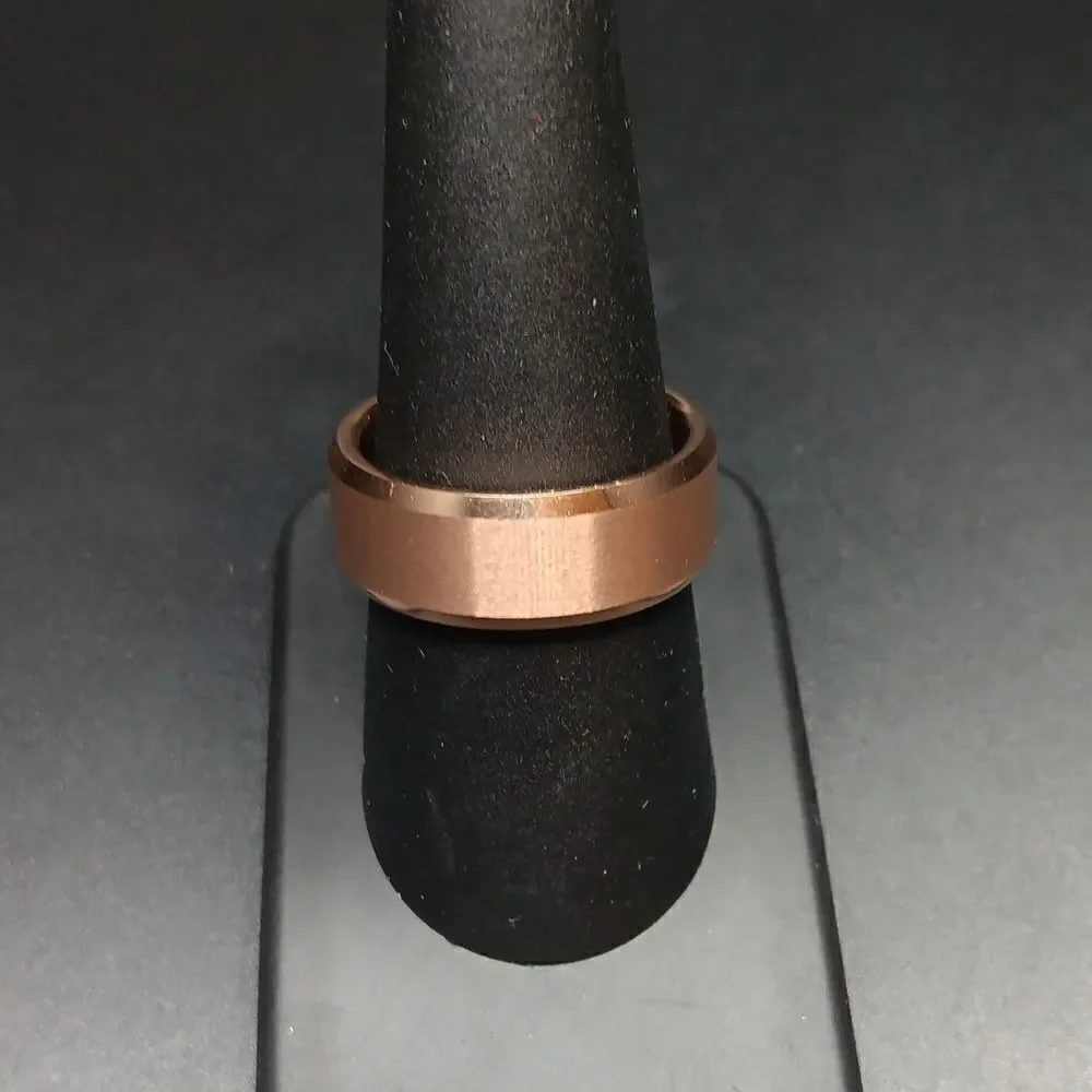 ITungsten Rose Gold Beveled Comfort Fit I Love You Size 8 Men's Ring‎