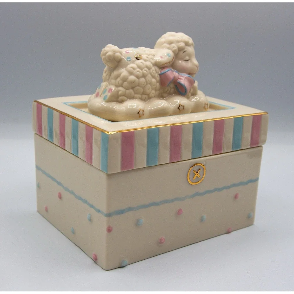 Lenox lazy lambs