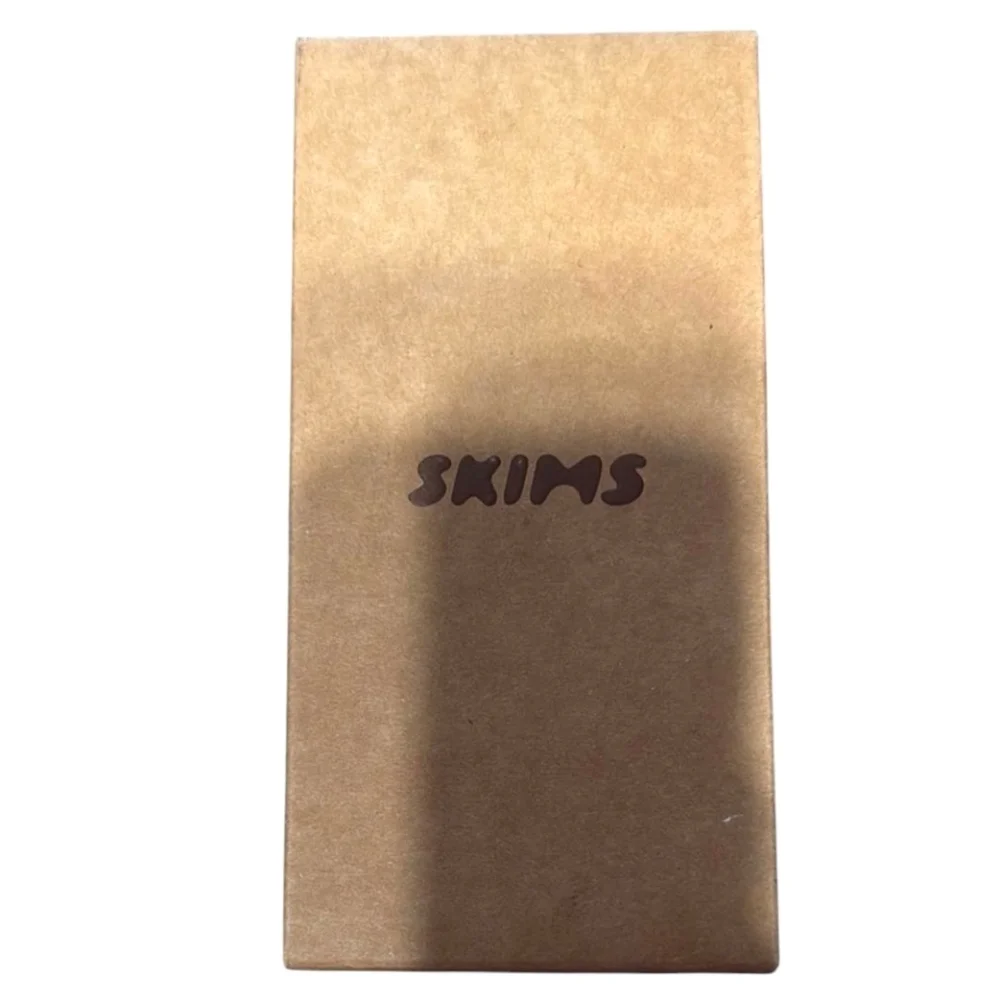 SKIMS soft stylish