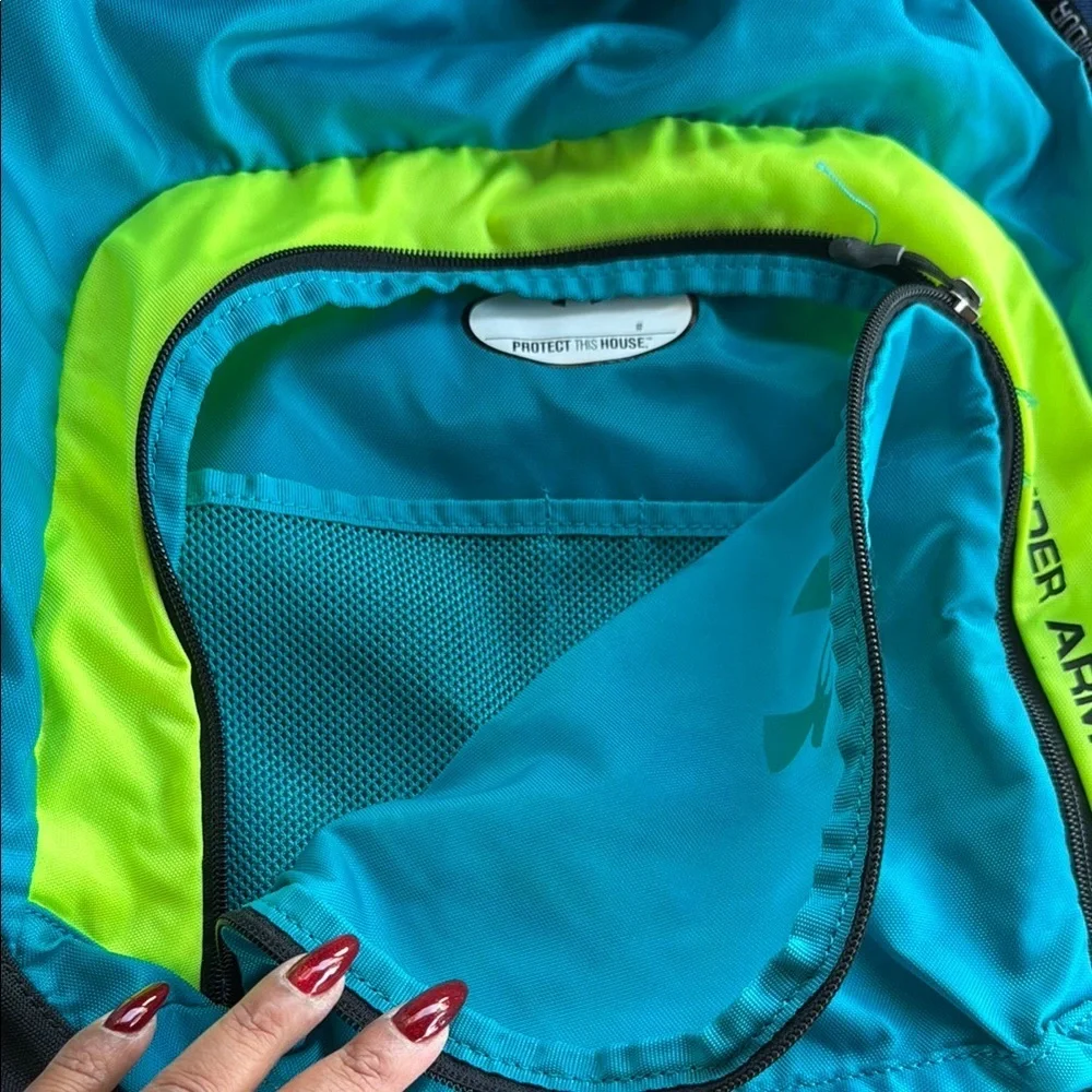 Under Armour teal drawstring